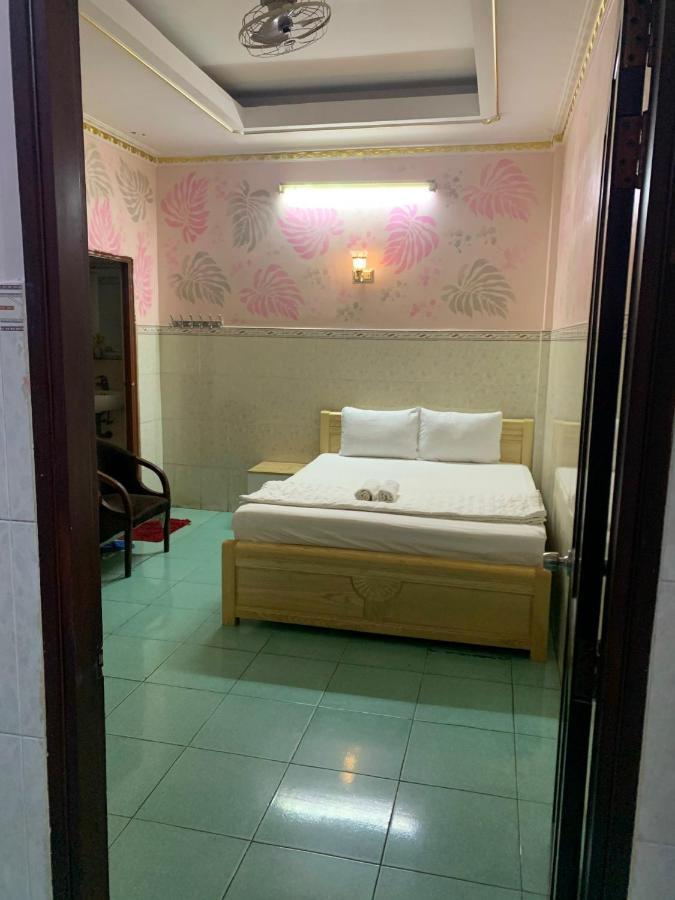 Minh Tuan Hotel Хошимин Екстериор снимка