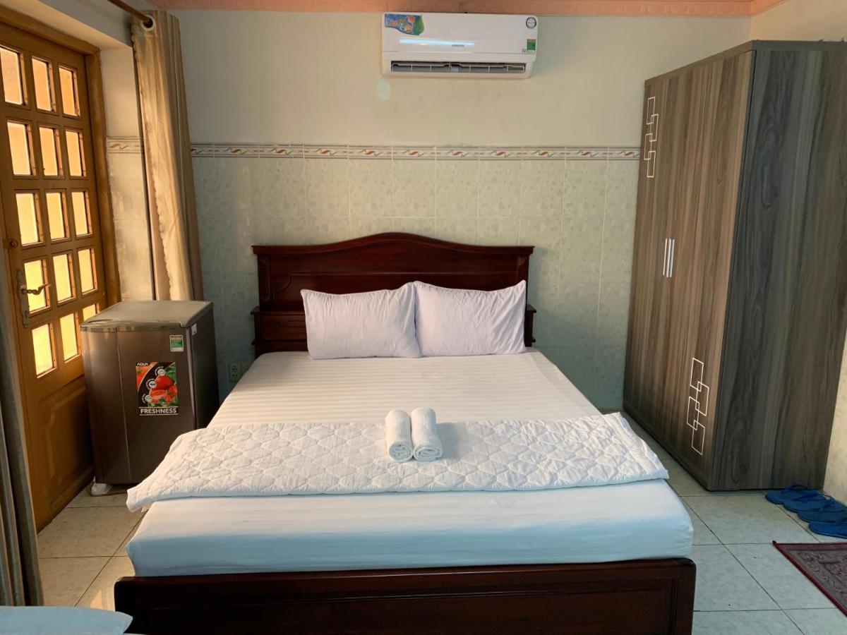 Minh Tuan Hotel Хошимин Екстериор снимка